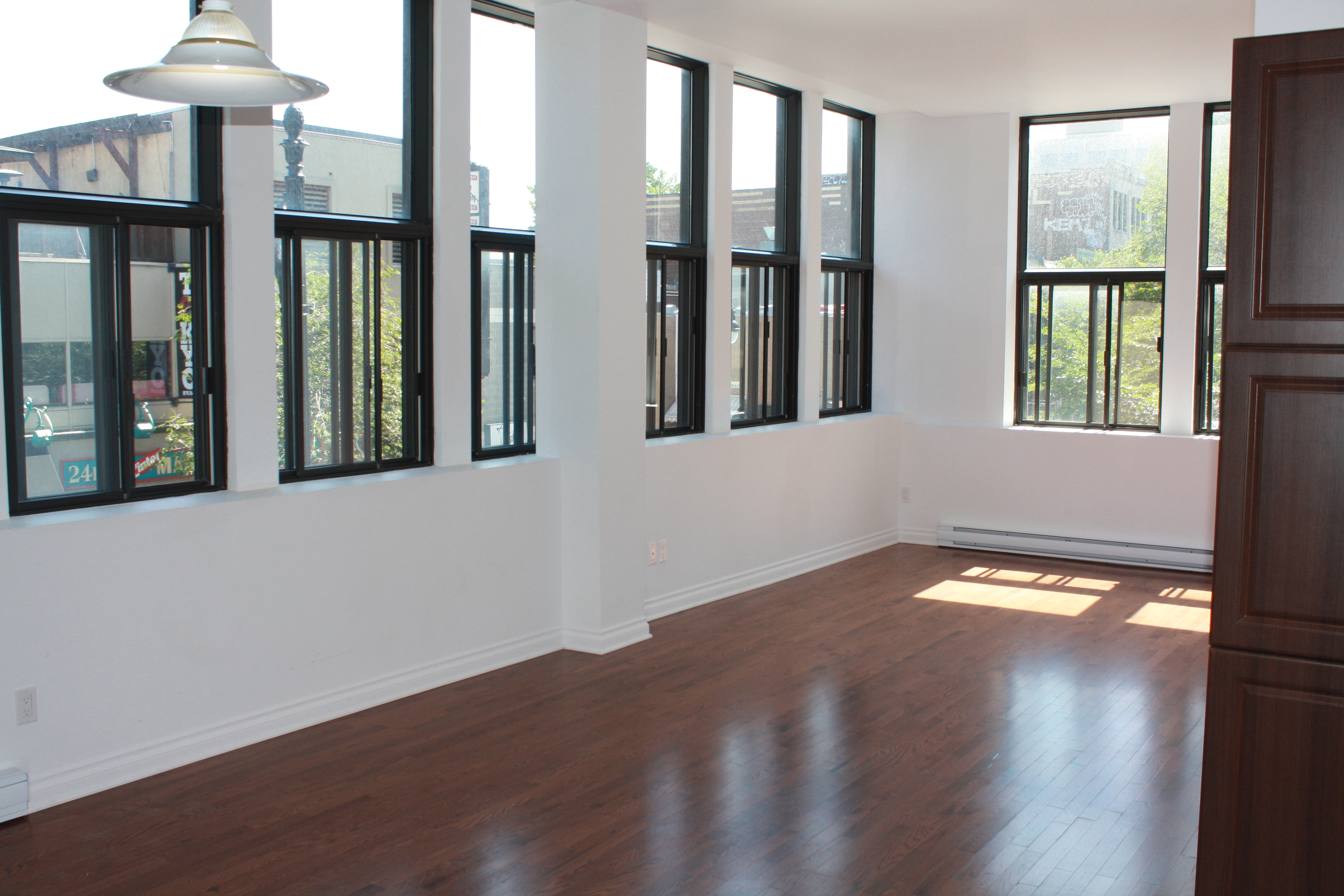 3720-30 St-Laurent blvd