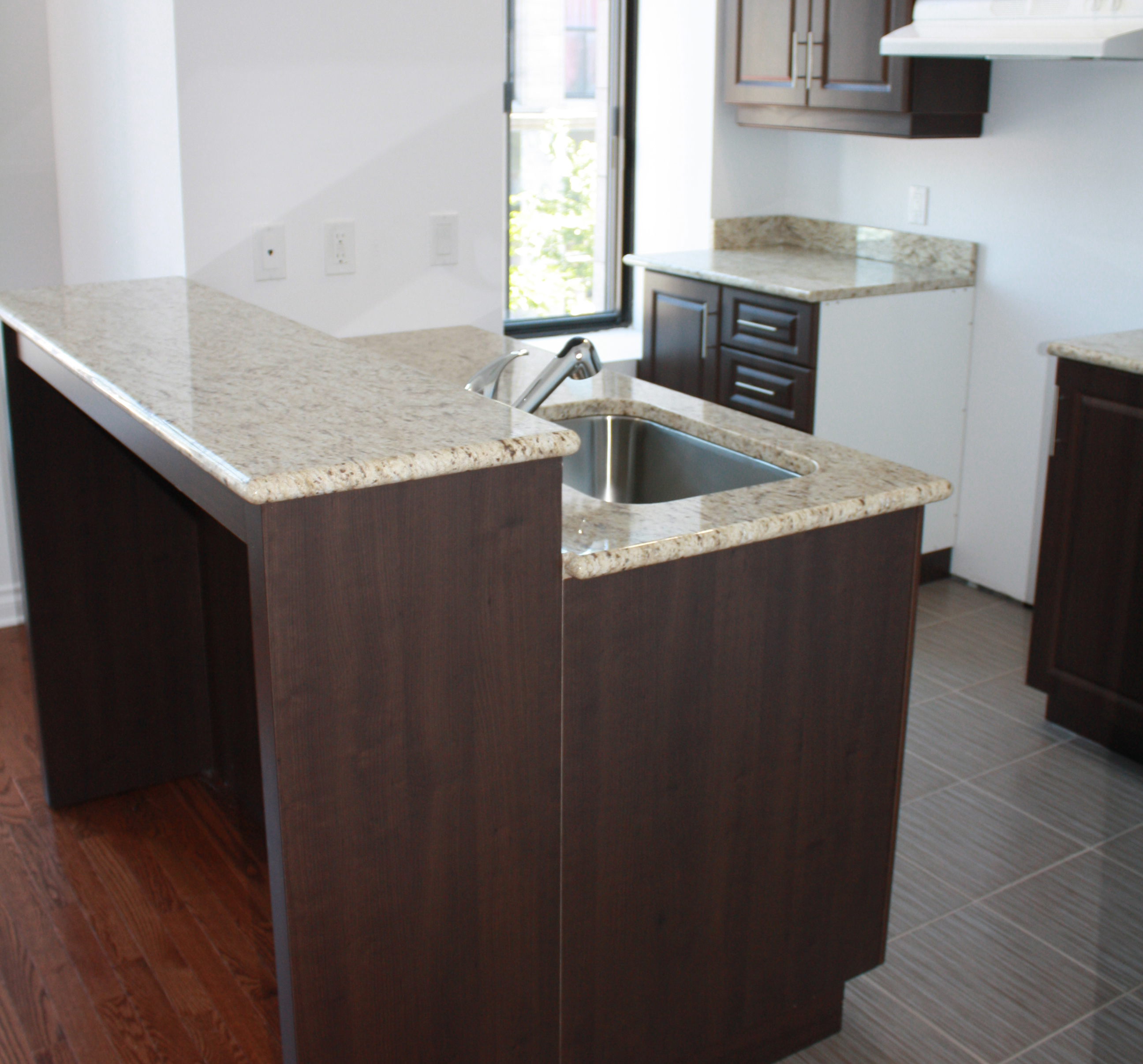 3720-30 St-Laurent blvd
