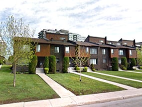 TERRASSE CÔTE ST-LUC